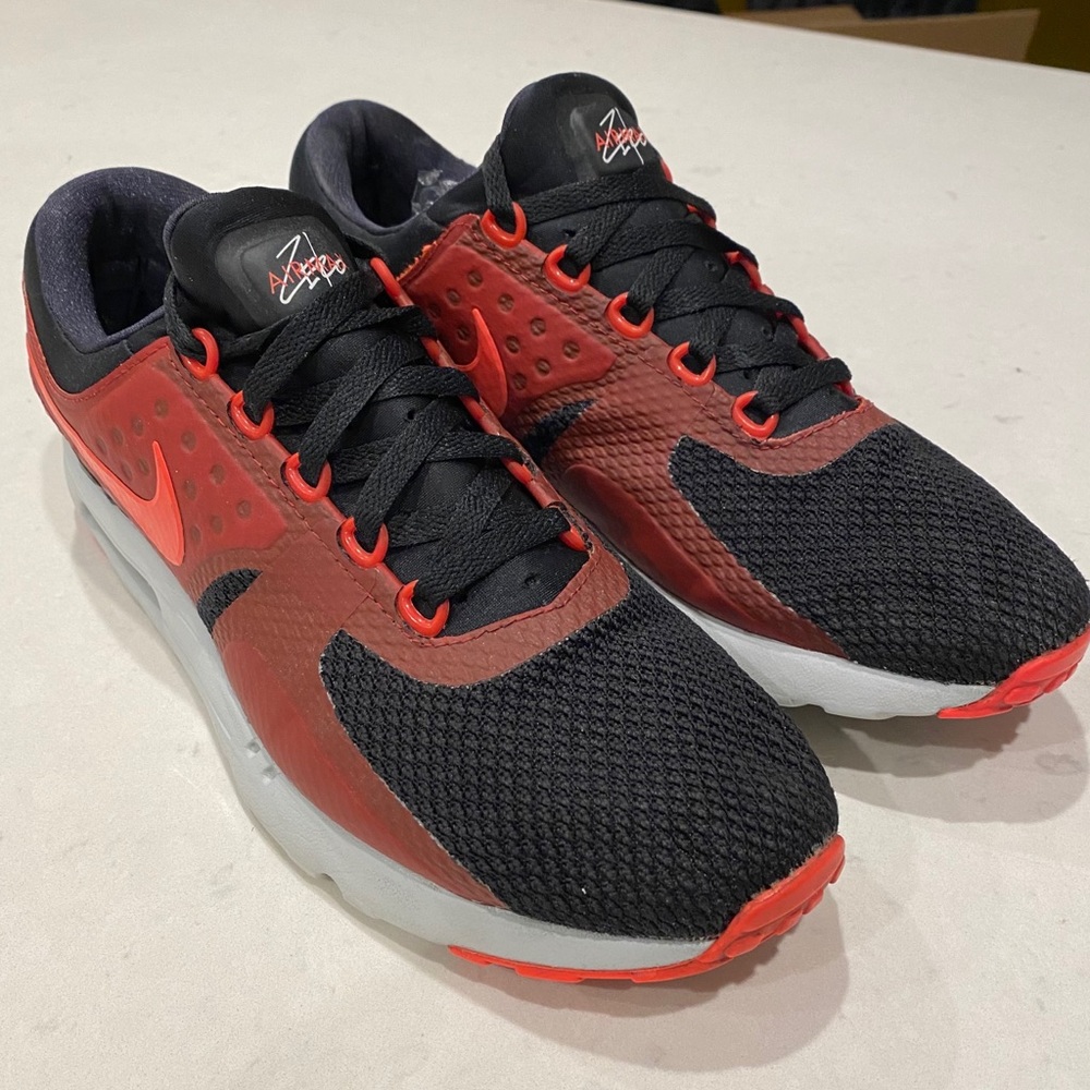 Nike Airmax Zero red black grey men’s shoes